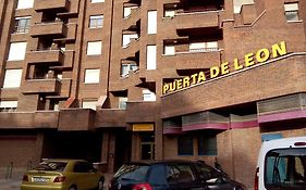 Apartamentos Turisticos Puerta De Leon